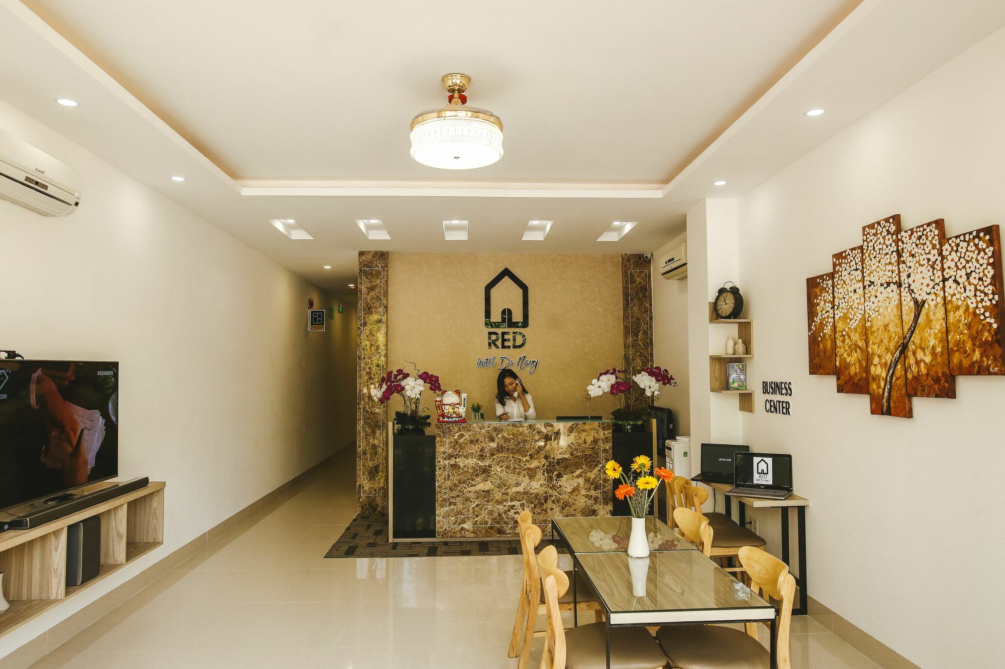 Red Hotel 다낭 외부 사진